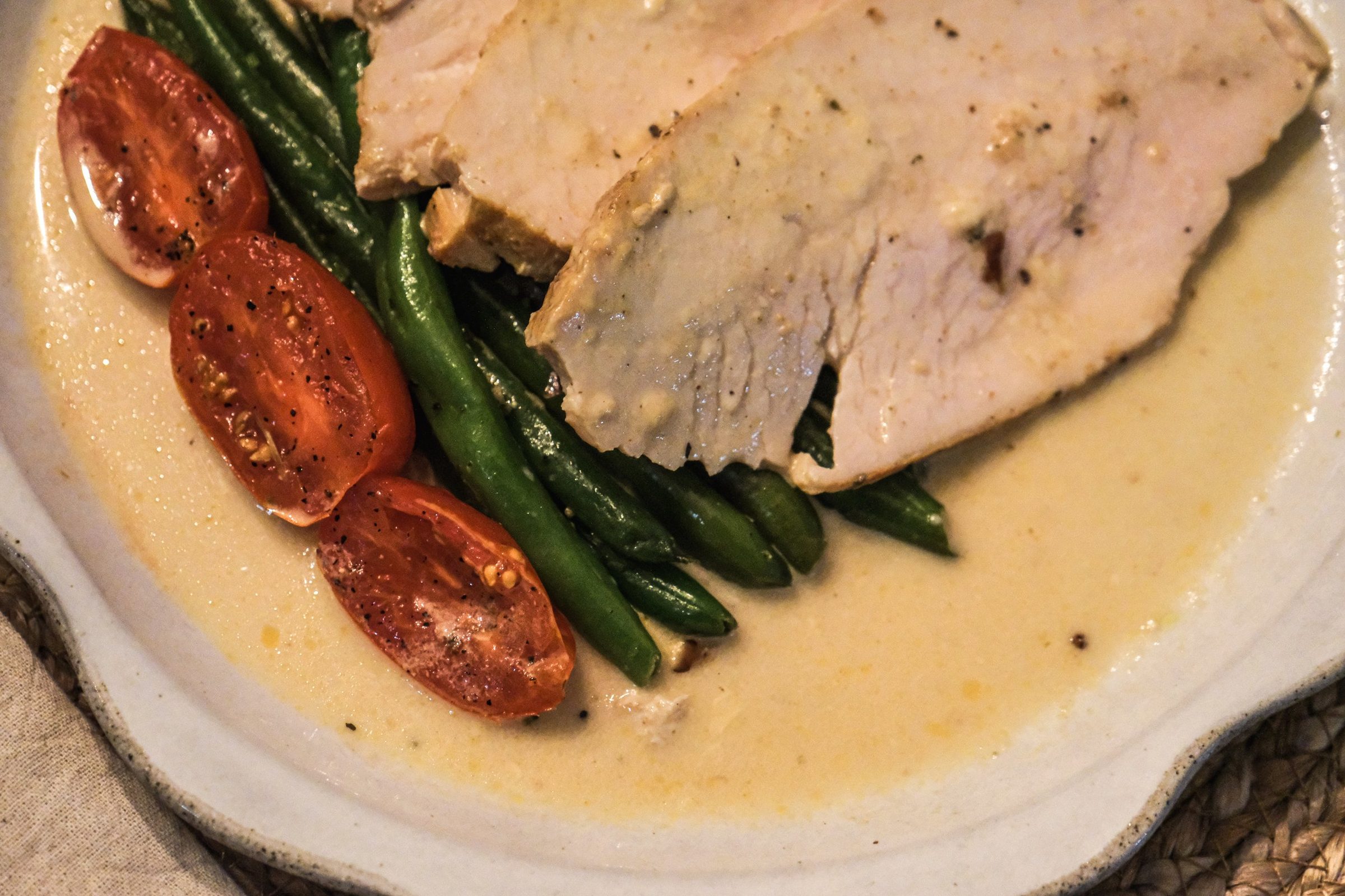 Holiday Dinner - Tasty Table Catering - Turkey - Fresh Harvest - Catering - Christmas Decor