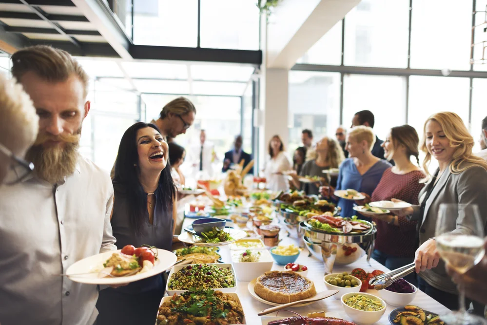 The 4 Benefits of Using Corporate Event Catering